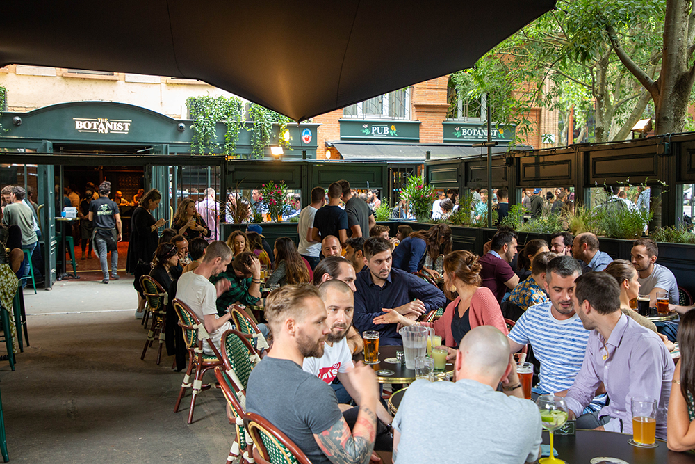 bota pub bar soirée ouverture opening toulouse terrasse couverte