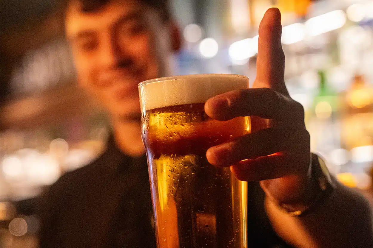 bota pub bar restaurant à Compans Caffarelli boisson bière barman